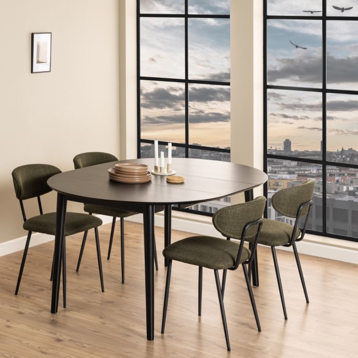 Montreux Round Extending Dining Table