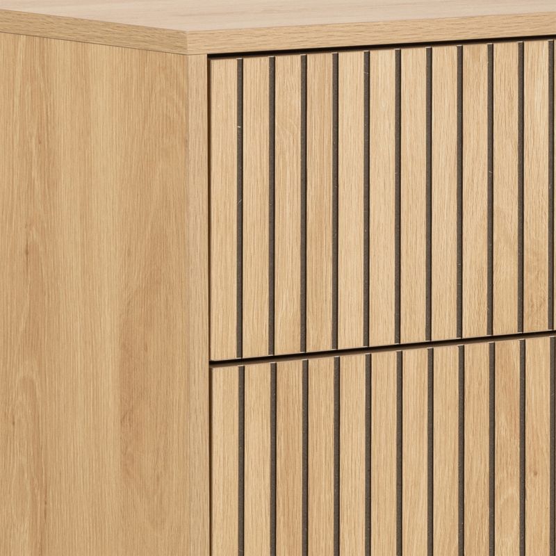 Albany Chest of 4 Drawers in Oak/Black Legs